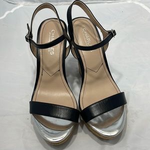 NWOT Charles David wedges size 7